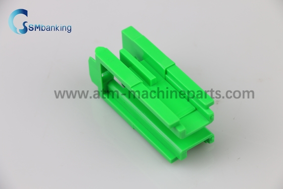 445-0582436 NCR Cassette Block Pusher Magnet 4450582436 NCR Parti per bancomat