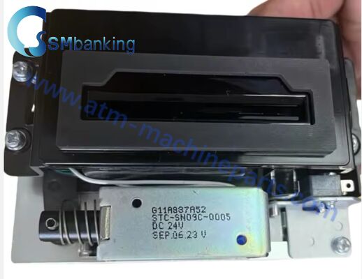 01750304622 Diebold Nixdorf DN Series Lettore di schede Smart Sankyo 1750304622 DN100D DN200V ICT3H5-3AD2792 IFM005-0100