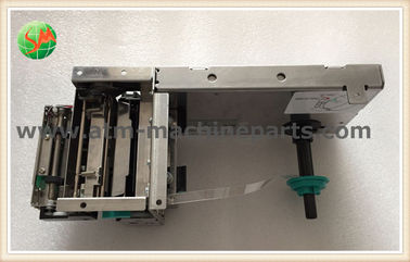 La macchina di BANCOMAT di Wincor Nixdoft parte la stampante della ricevuta 01750189334 TP13